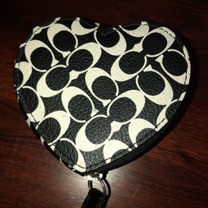 COACH HEART COIN PURSE